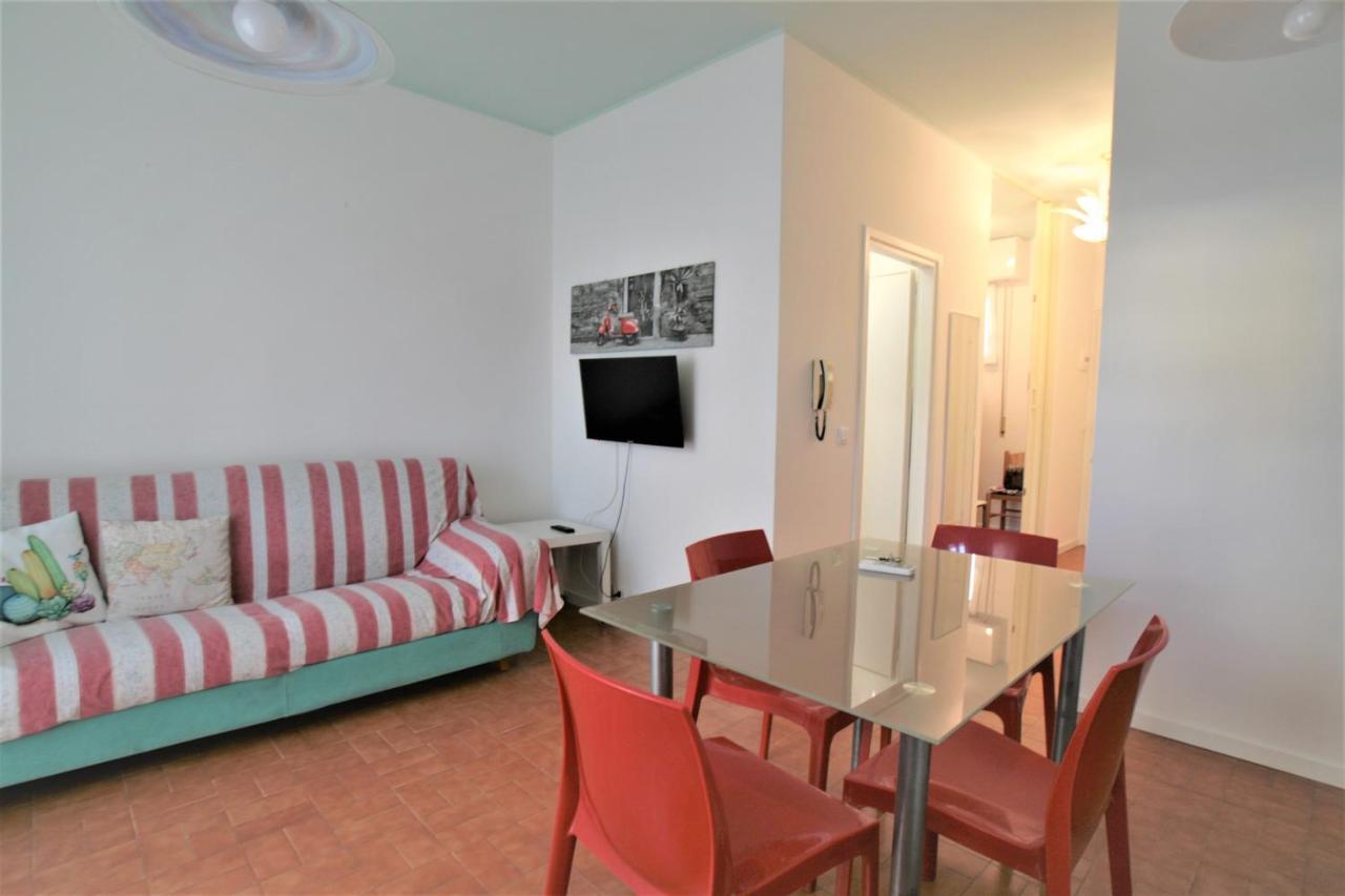 Ferienwohnung El Palmar Fronte Mare Lido di Jesolo Exterior foto