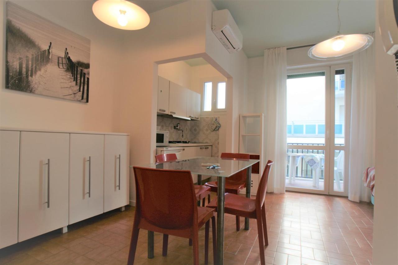 Ferienwohnung El Palmar Fronte Mare Lido di Jesolo Exterior foto